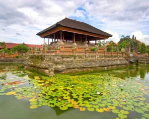 Kertagosa Royal Palace